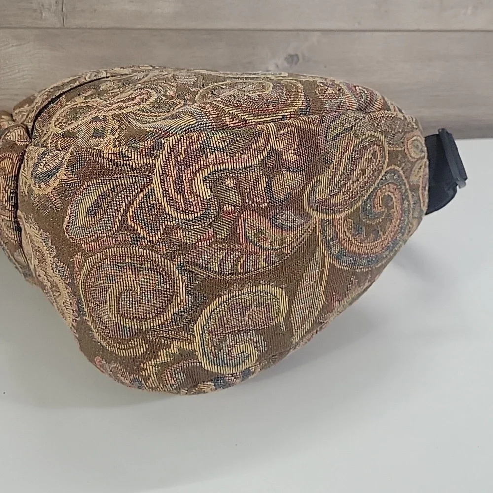 Vintage L.L. Bean Paisley Print Tapestry Sling Backpack Bag